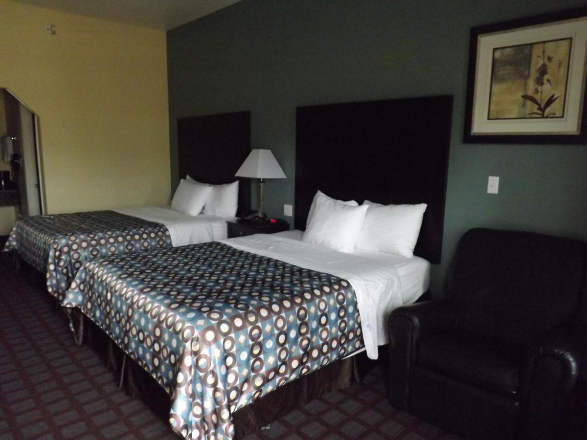 Popular attractions Area Nearby Property